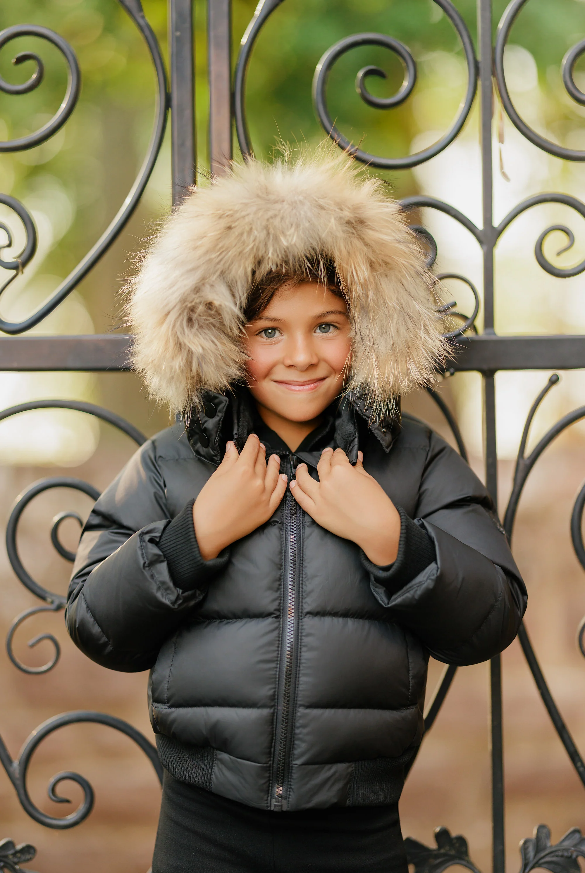 Black Fur Trimmed Coat - Image 2